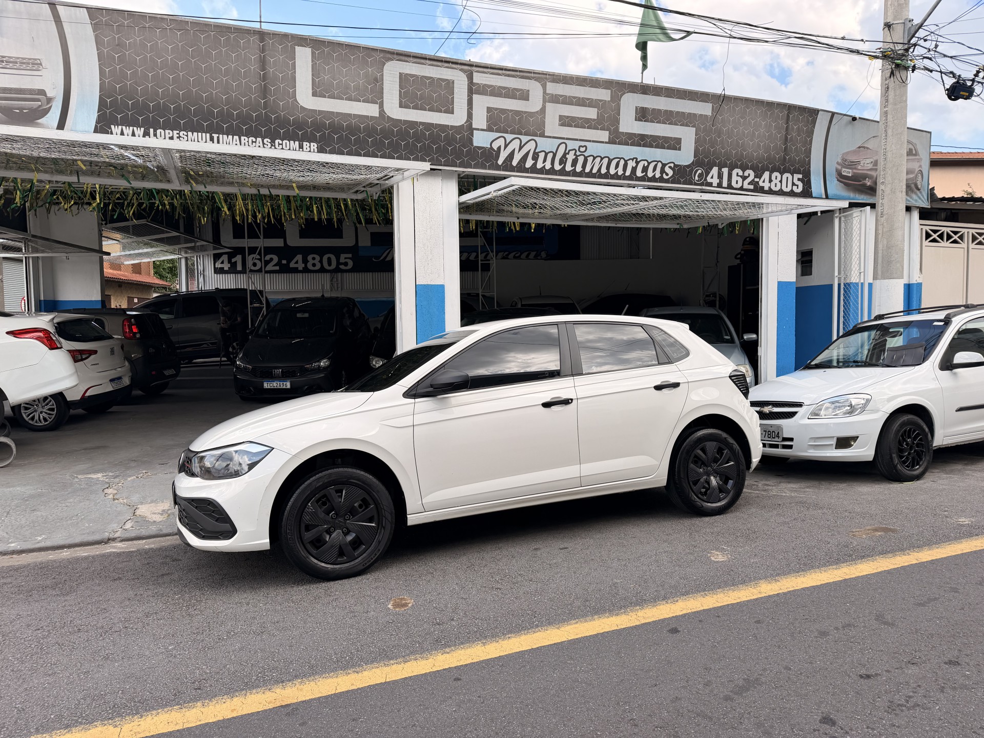 Volkswagen Polo Track 1.0 Flex 12v 5p