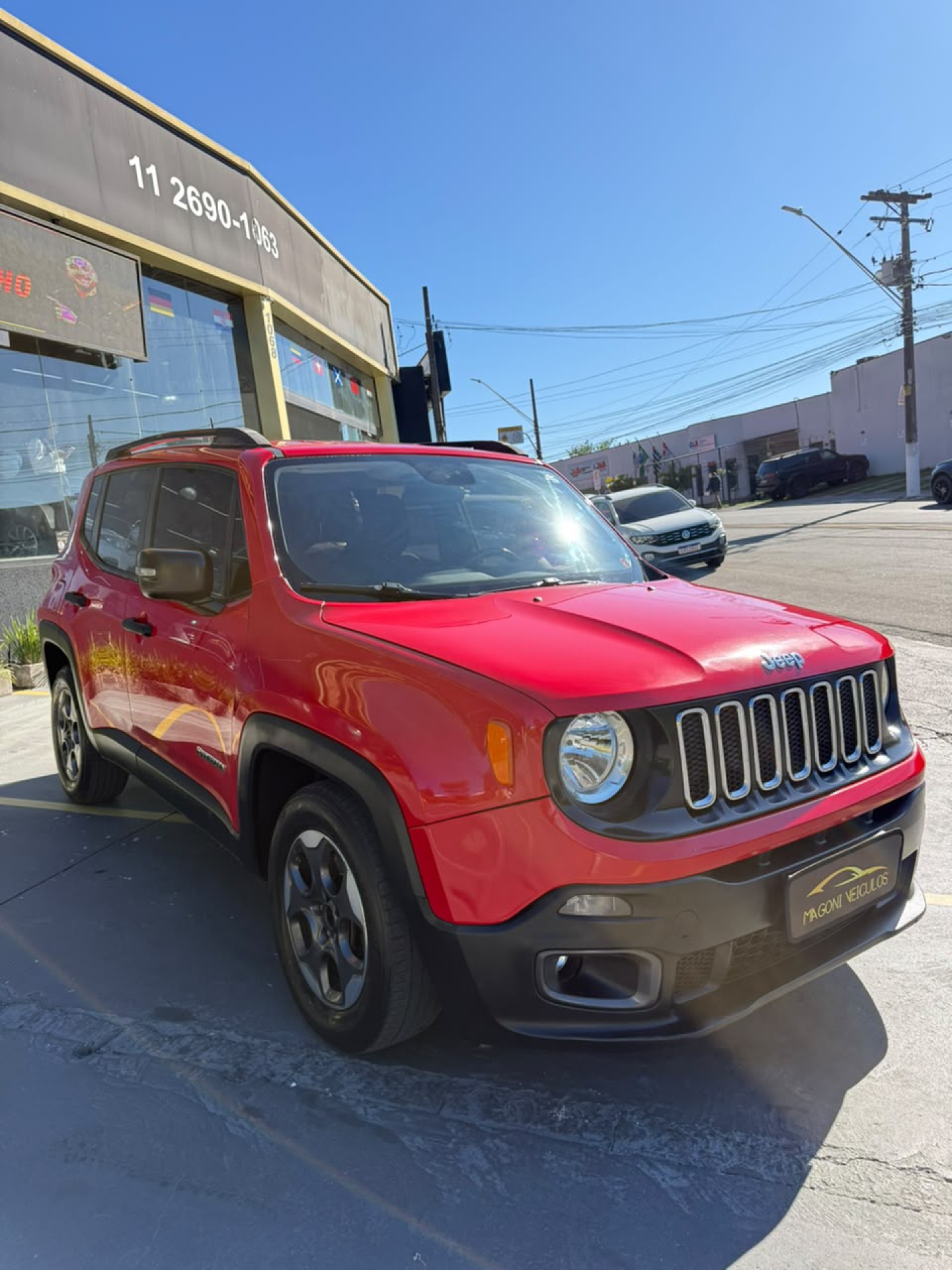 Foto Renegade Sport 1.8 4x2 Flex 16v Aut.