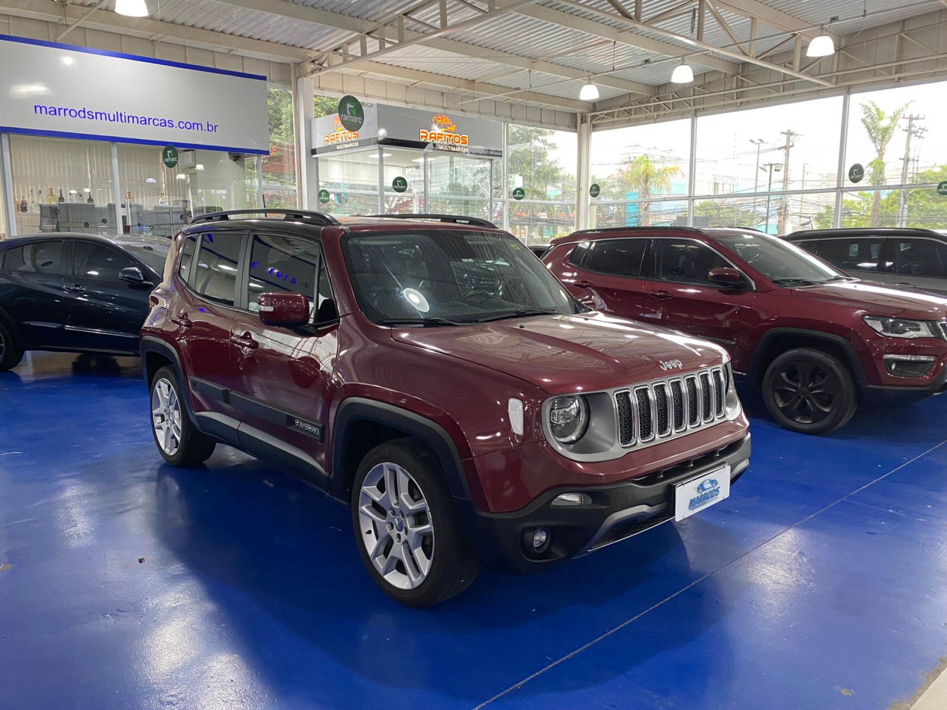 Foto Renegade Limited 1.8 4x2 Flex 16v Aut.