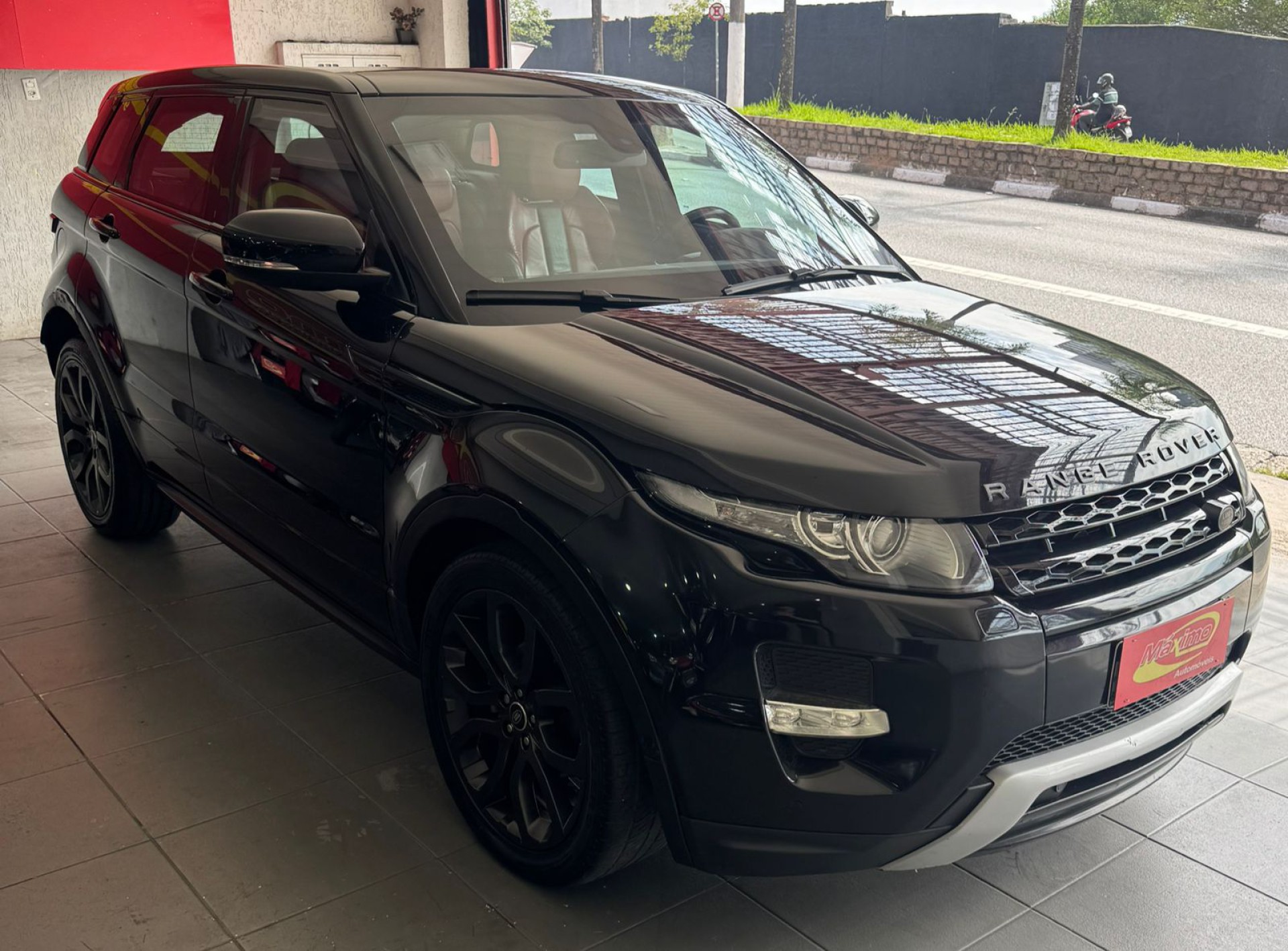 Foto Range R.evoque Dynamic 2.0 Aut 5p