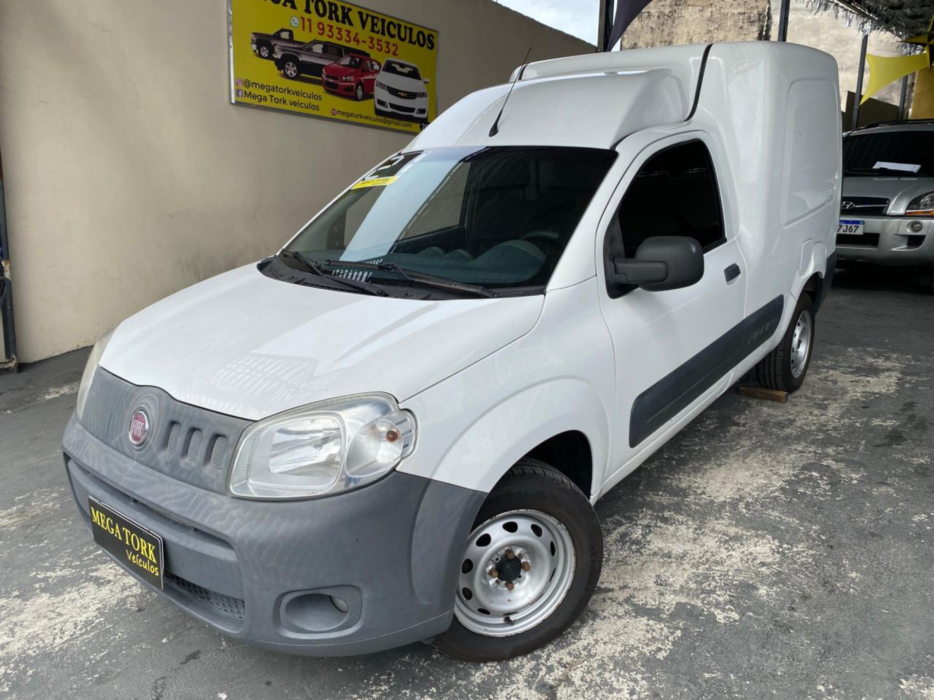 Fiorino Furgão Work. Hard 1.4 Flex 8v 2p