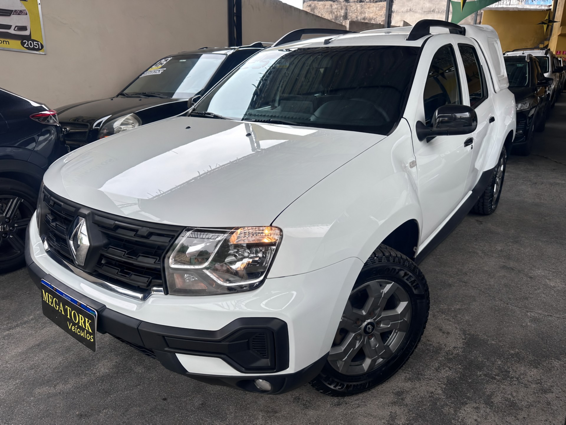 Oroch Intense 1.6 Flex 16v Mec.
