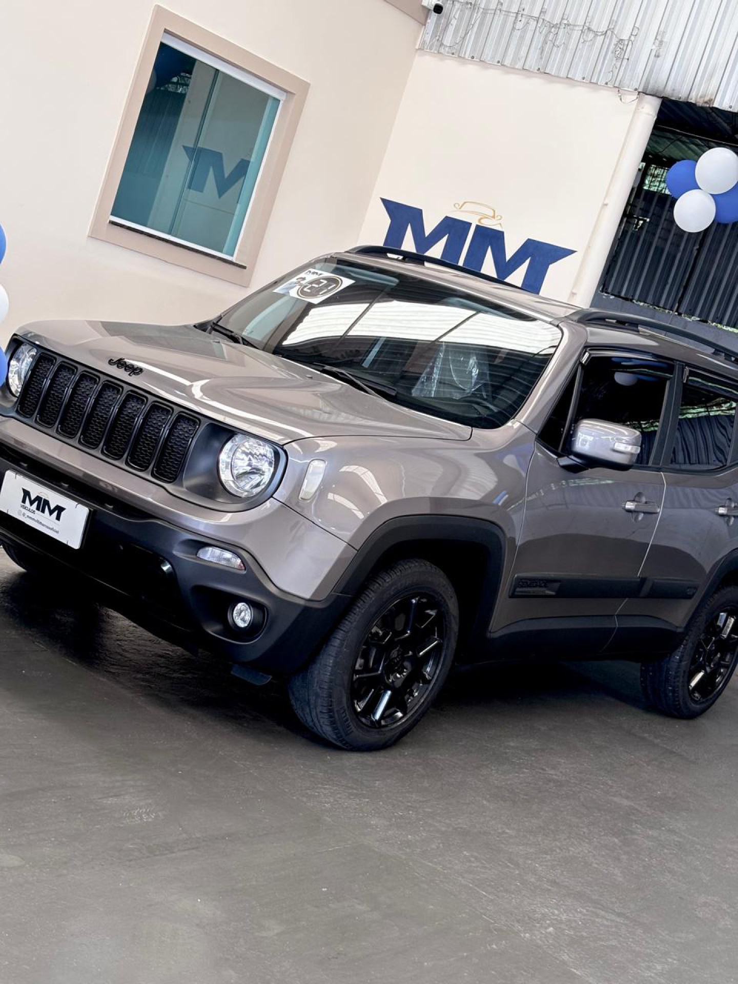 Foto Renegade Sport 1.8 4x2 Flex 16v Aut.