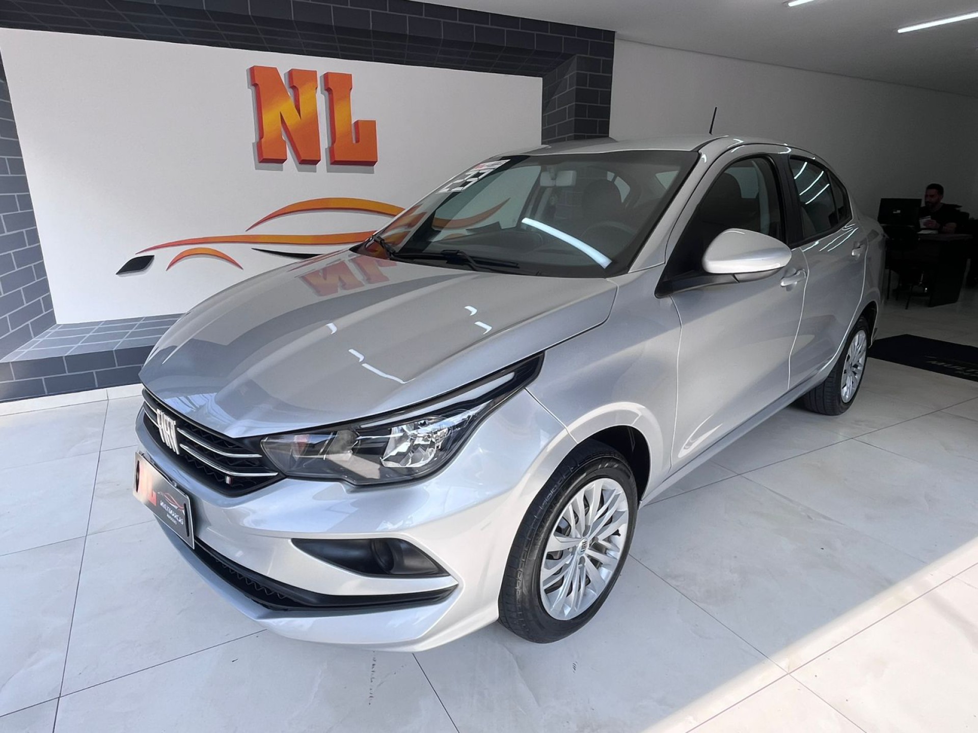 Foto Cronos Drive 1.0 6v Flex