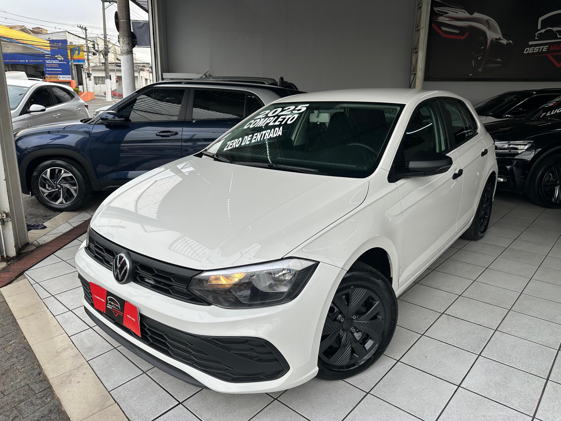 Foto Polo Track 1.0 Flex 12v 5p