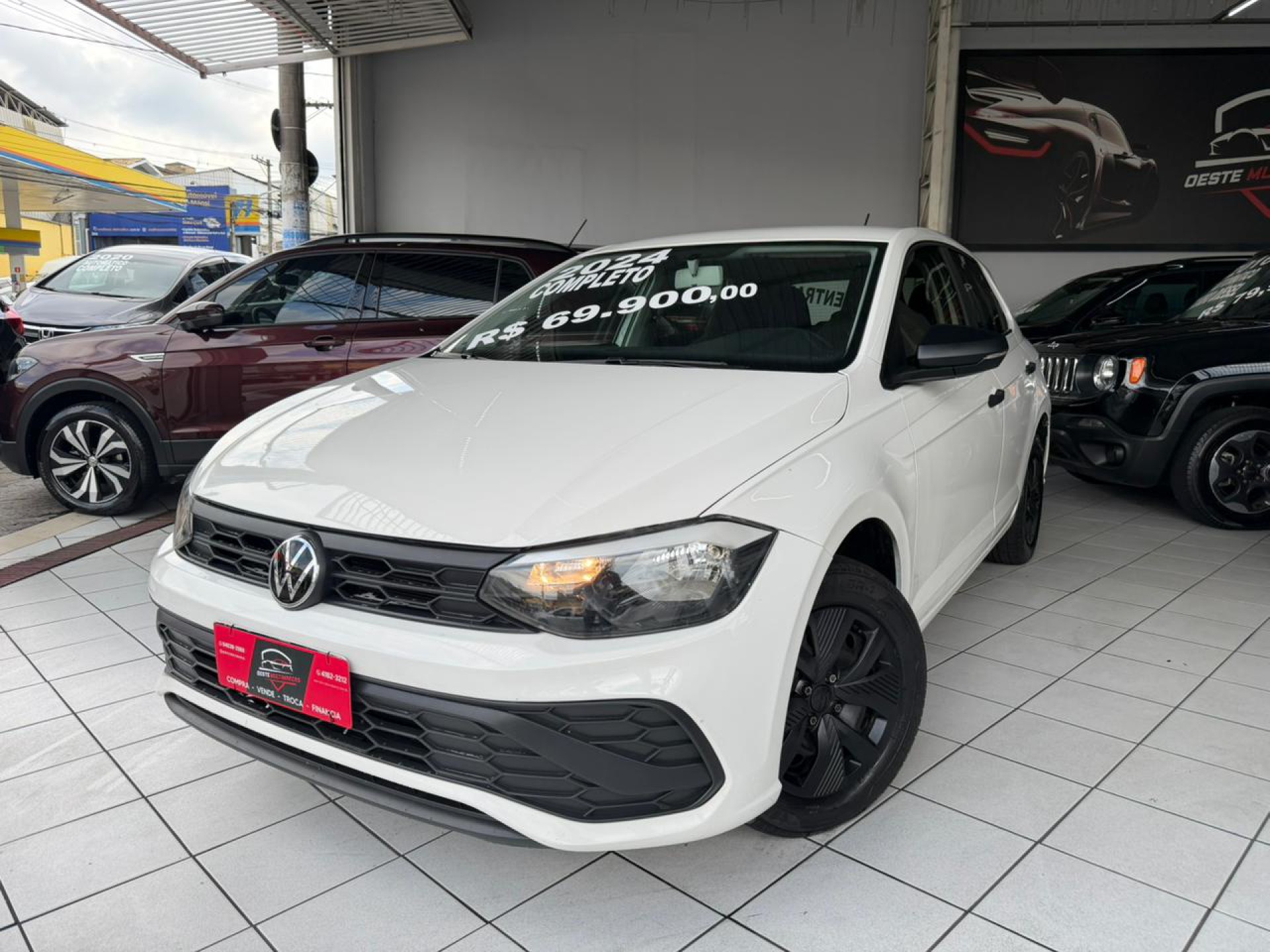 Foto Polo Track 1.0 Flex 12v 5p