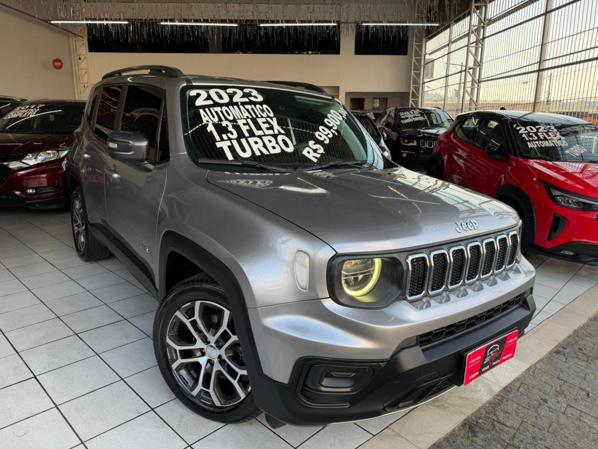 Foto Renegade Long. T270 1.3 Tb 4x2 Flex Aut.