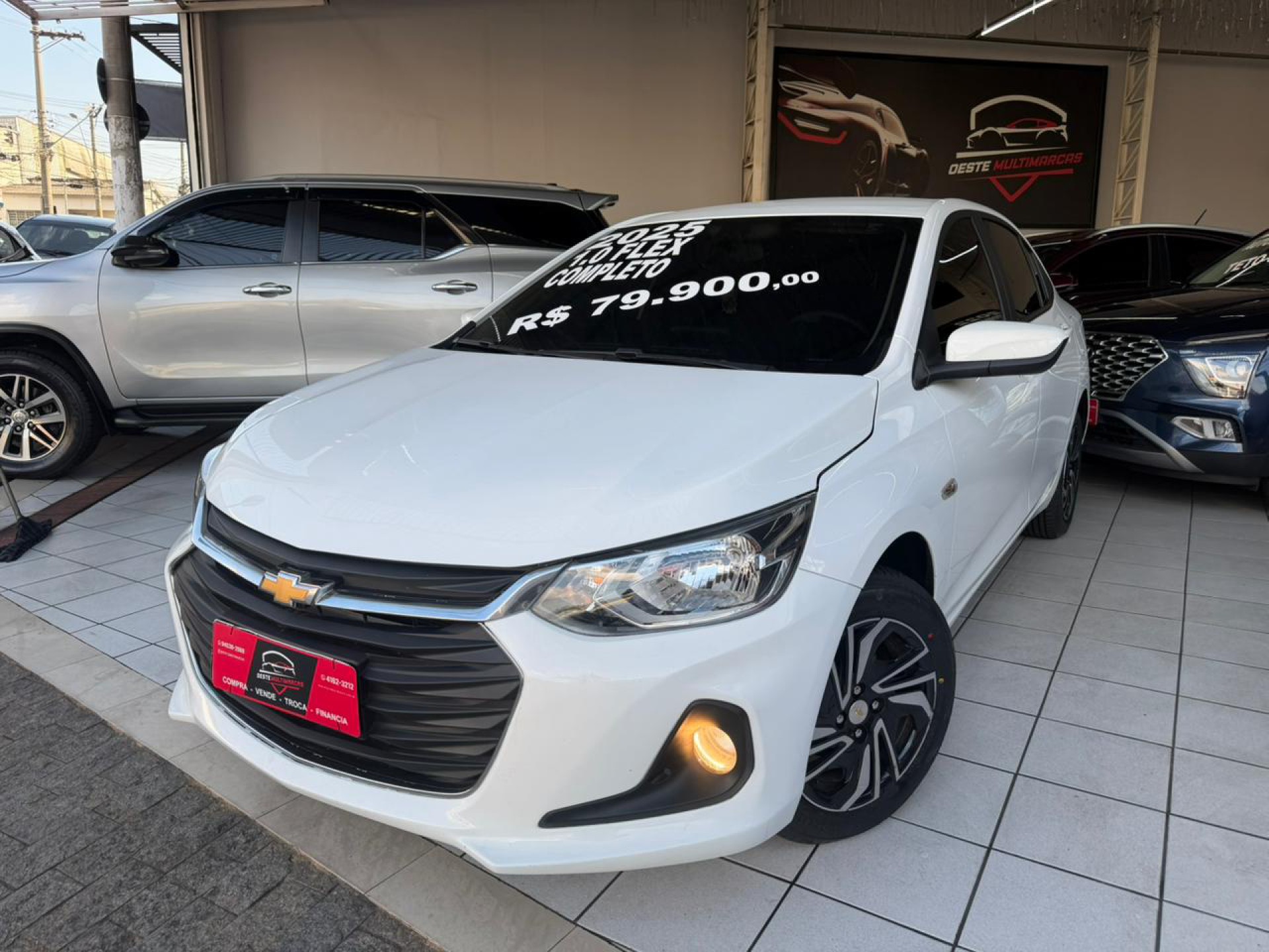 Foto Onix Sedan Plus Lt 1.0 12v Flex 4p Mec.
