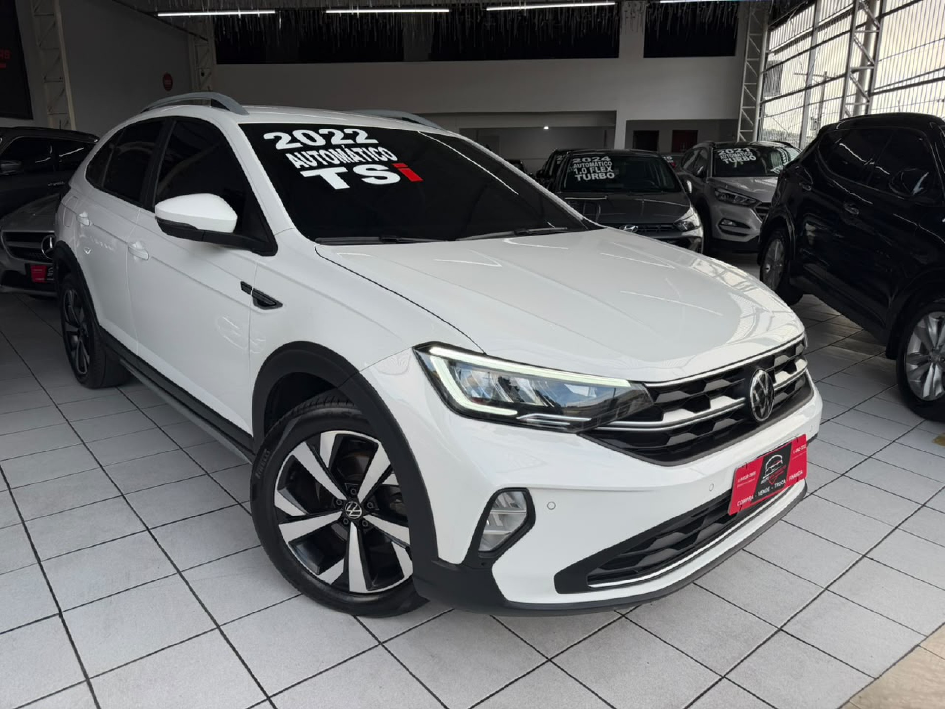 Foto Nivus Highline 1.0 200 Tsi Flex Aut.