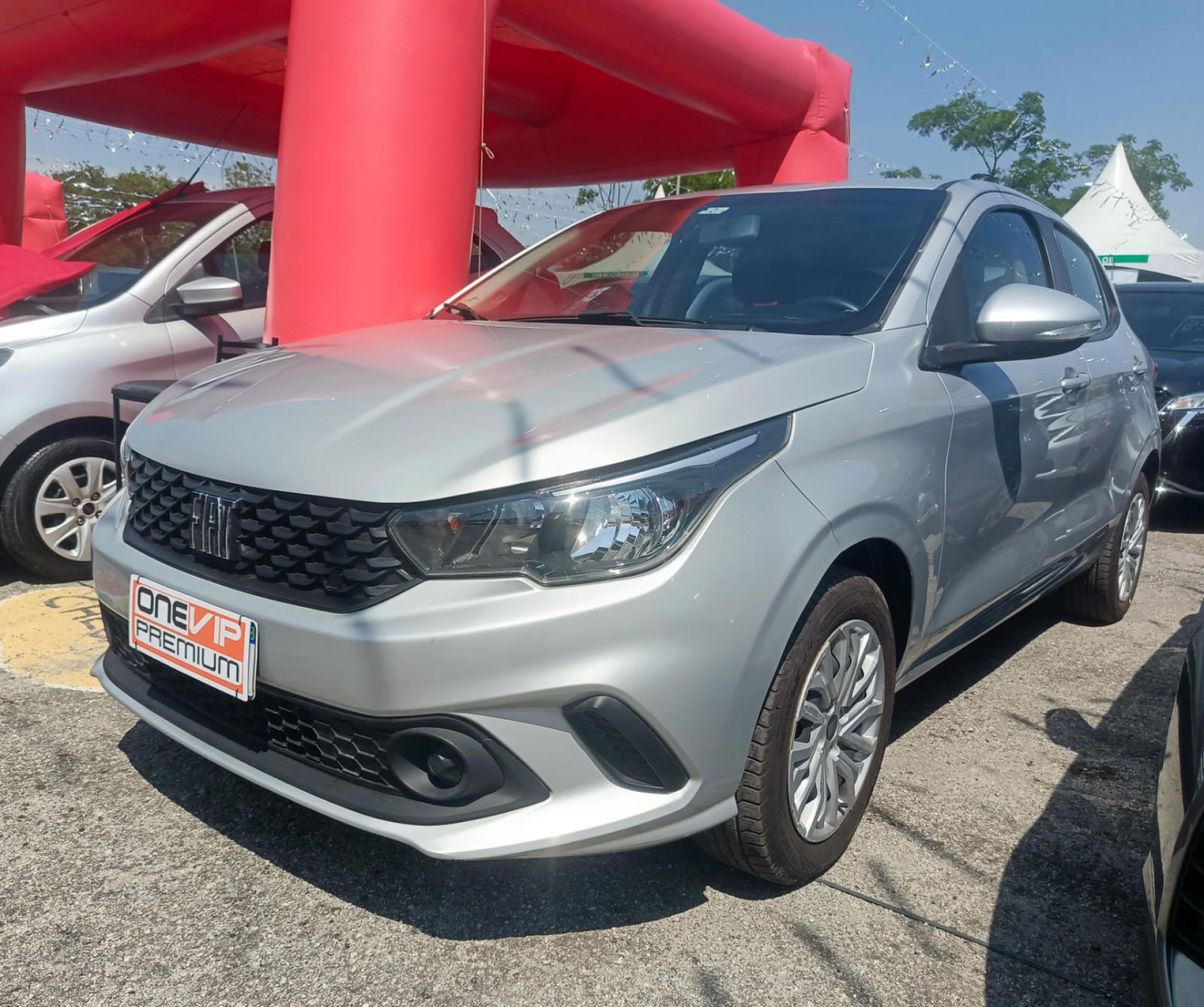 Foto Argo 1.0 6v Flex.