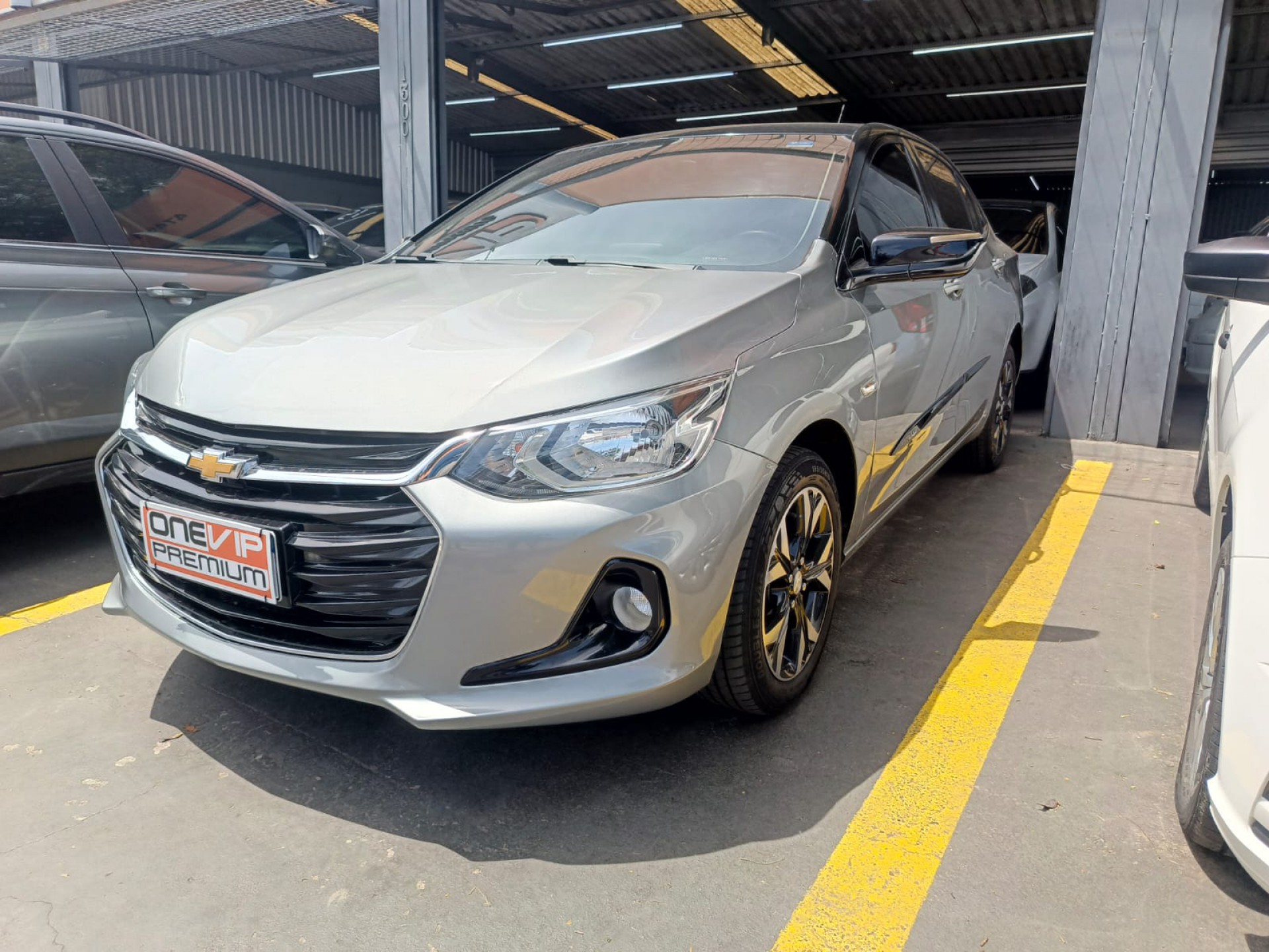 Foto Onix Sedan Plus Ltz 1.0 12v Tb Flex Aut.