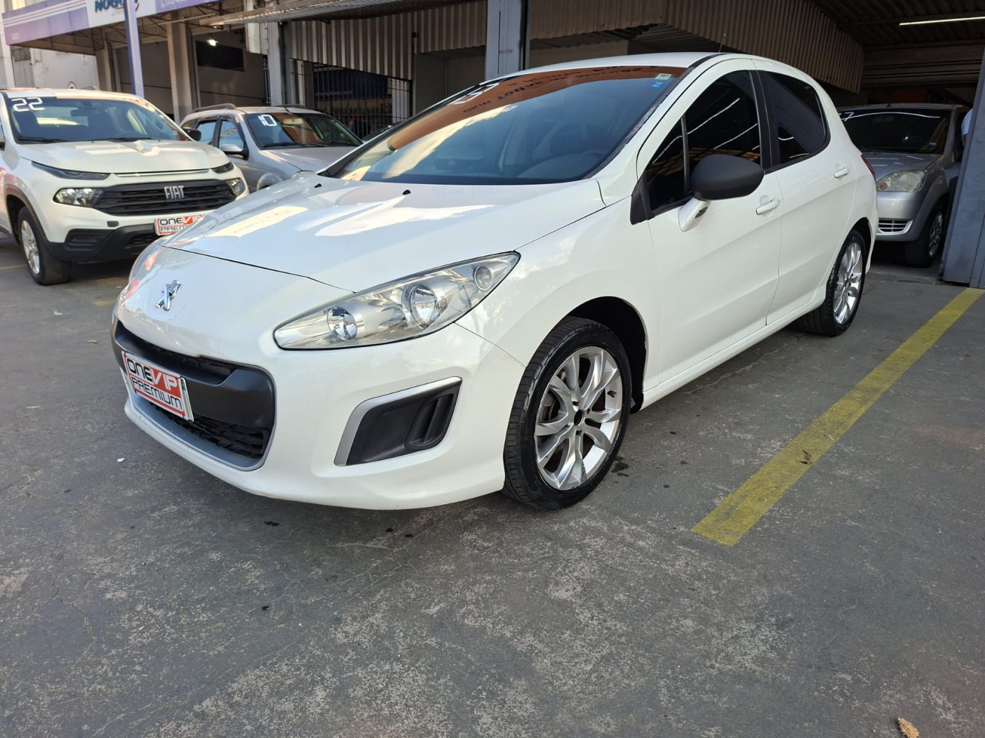 Foto 308 Active 1.6 Flex 16v 5p Mec.
