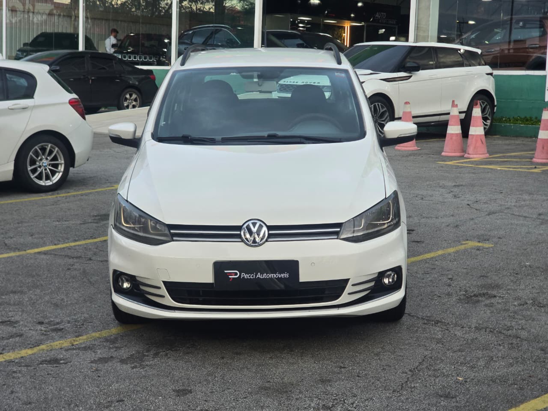 Volkswagen Spacefox 1.6 Trendline Total Flex 8v 5p