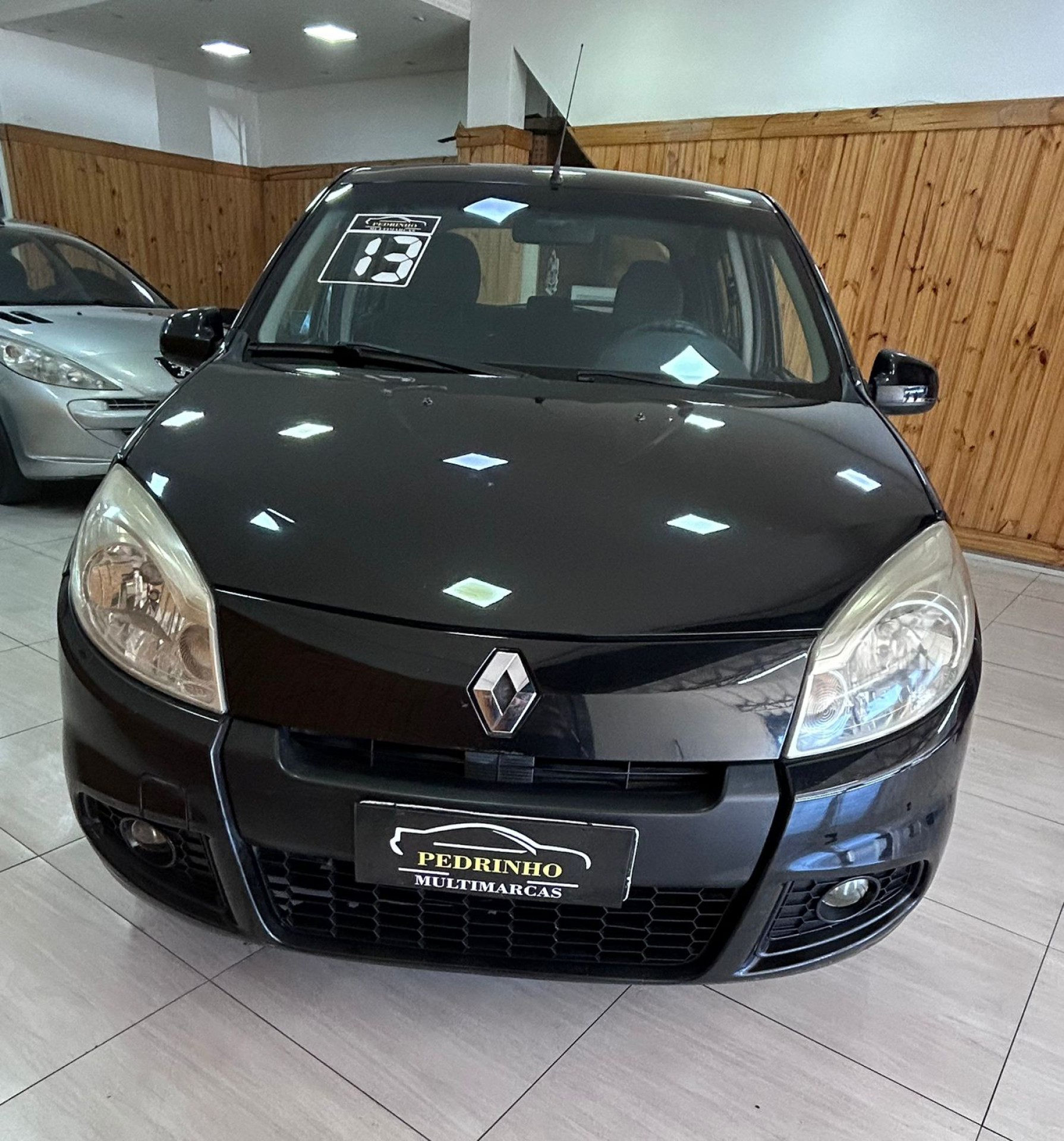 Renault Sandero Expression Hi-flex 1.0 16v 5p