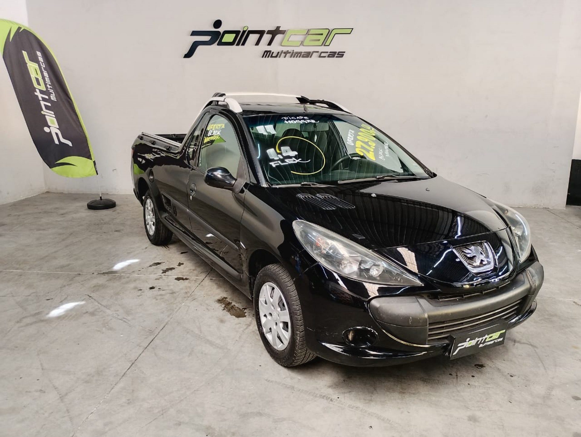 Foto Hoggar Xr 1.4 Flex 8v 2p