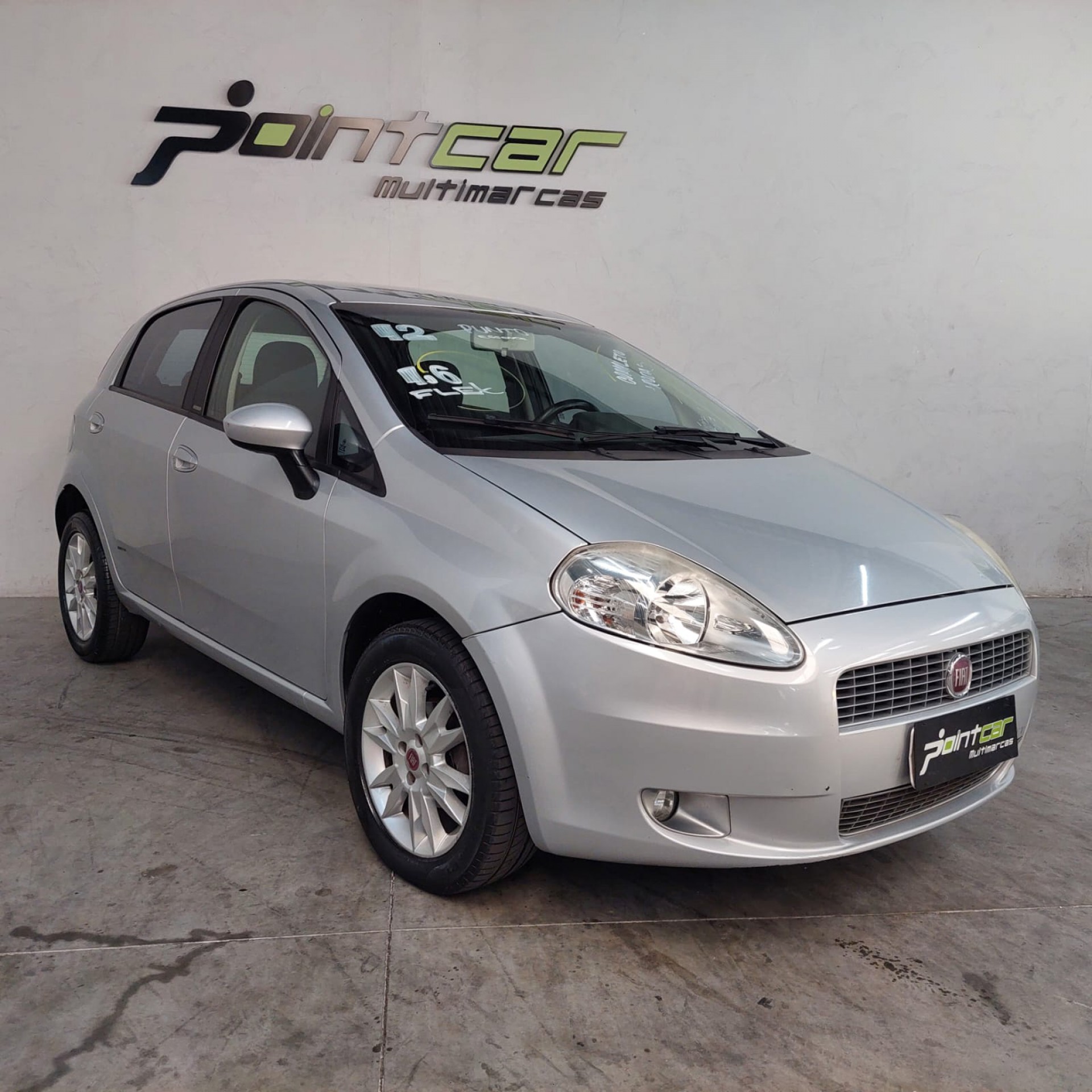 Foto Punto Essence 1.6 Flex 16v 5p