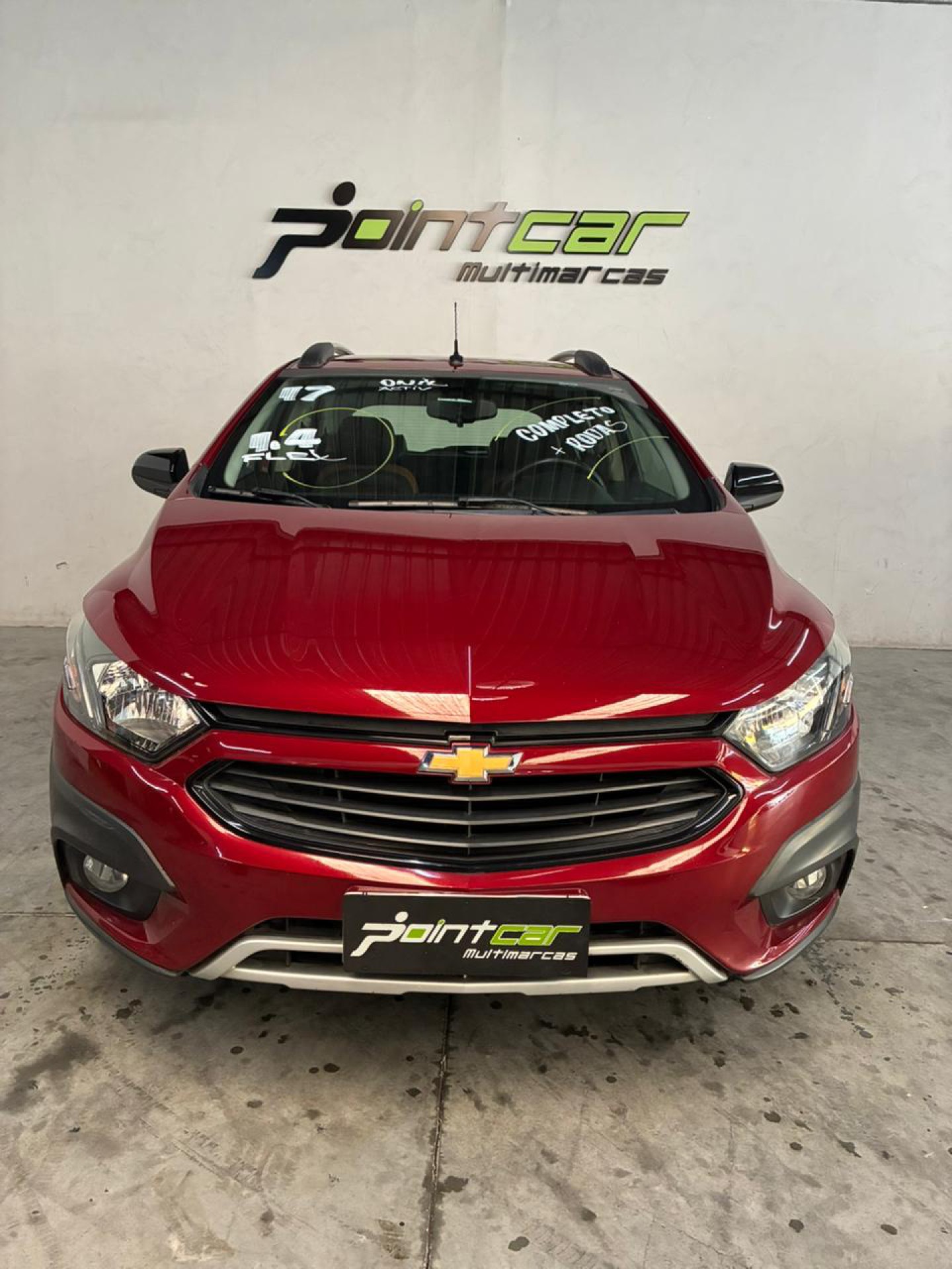 Foto Onix Hatch Activ 1.4 8v Flex 5p Aut.