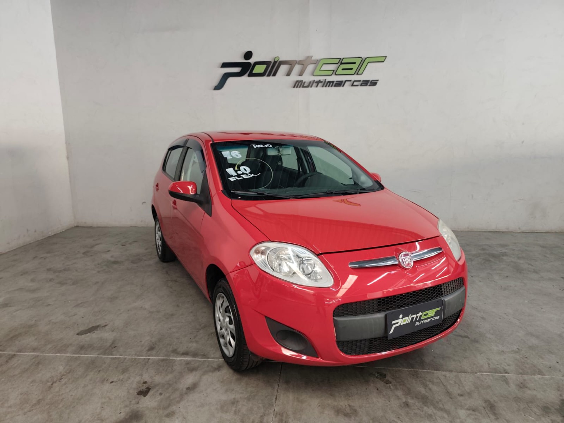 Foto Palio Attractive 1.0 Evo Fire Flex 8v 5p