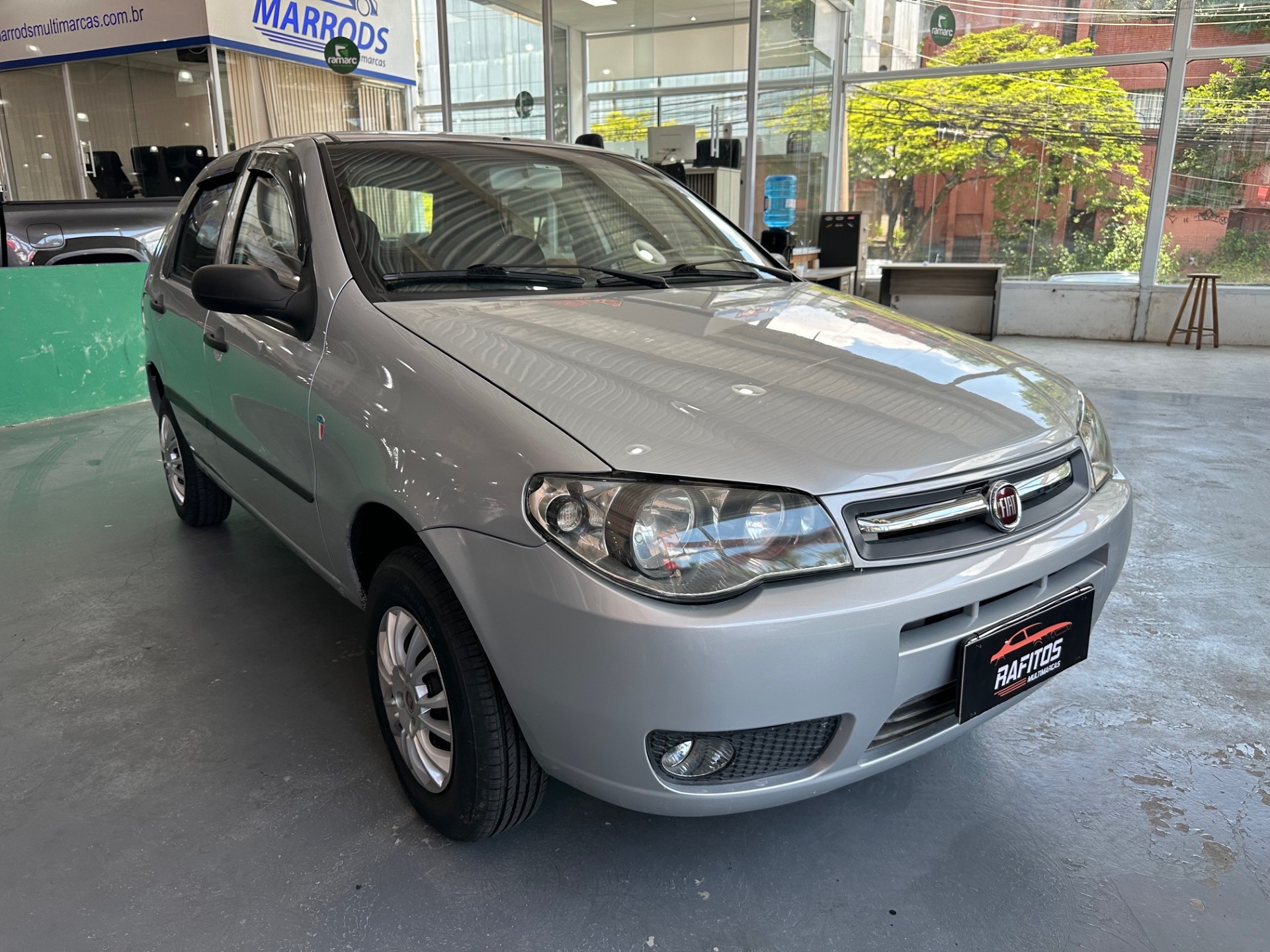 Foto Palio 1.0 Economy Fire Flex 8v 2p