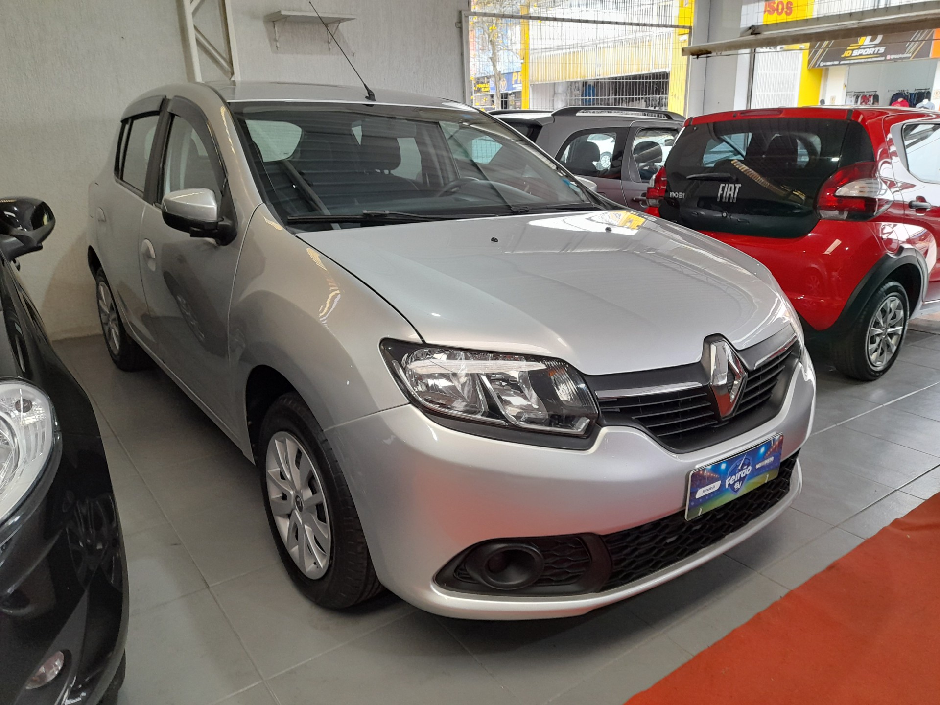 Renault Renault Sandero Sandero Sce