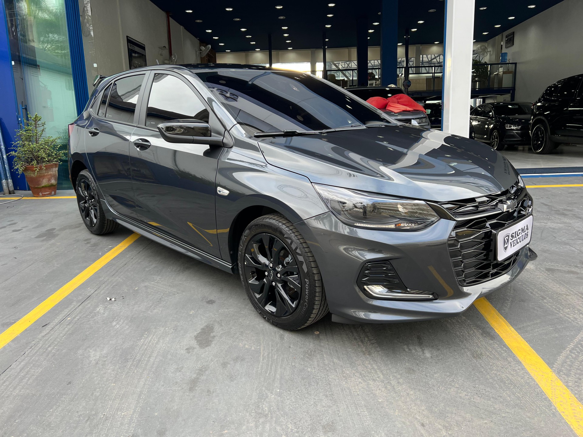 Foto Onix Hatch Rs 1.0 Tb 12v Flex 5p Aut.