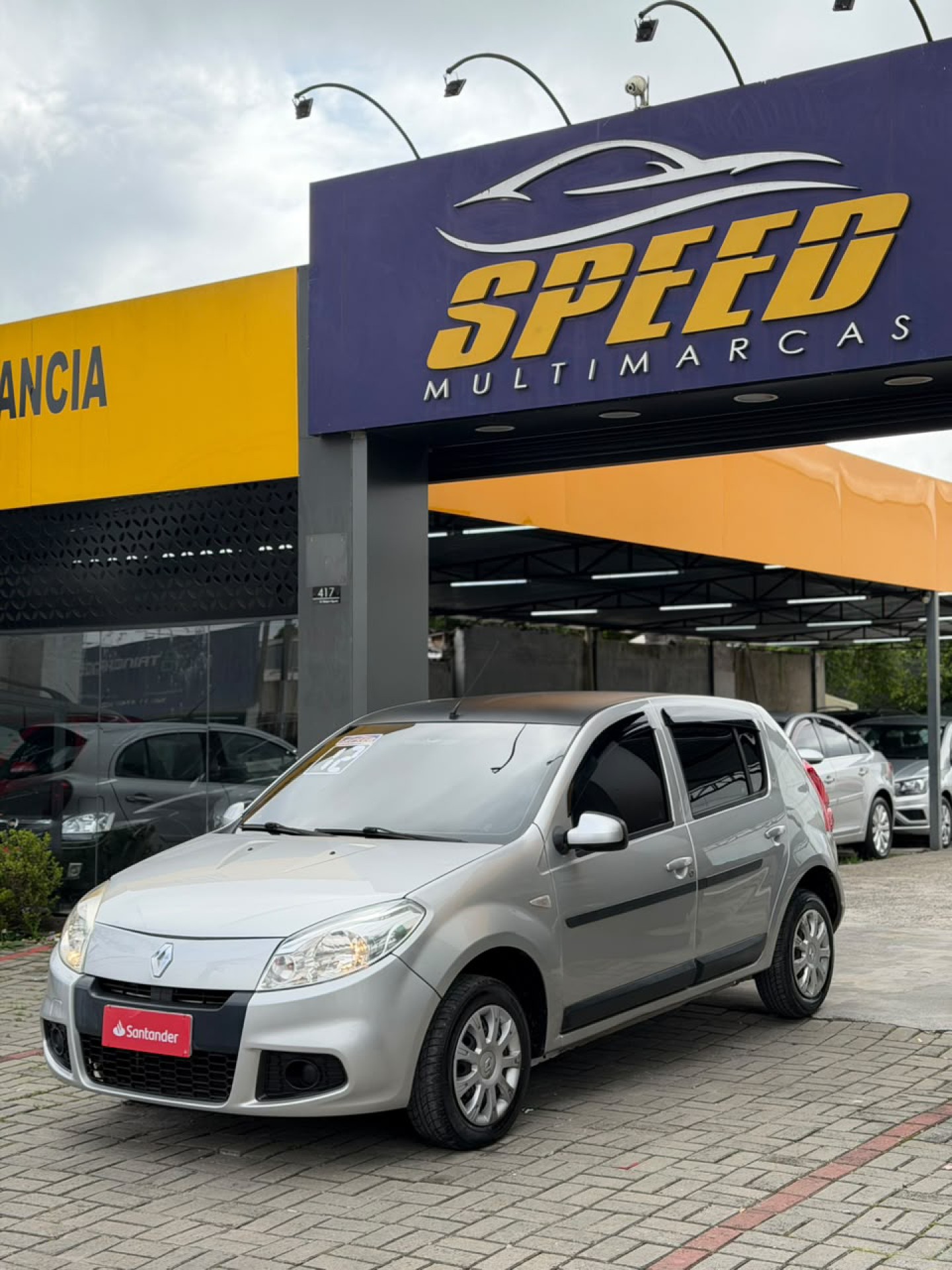 Renault Sandero Expression Hi-flex 1.0 16v 5p