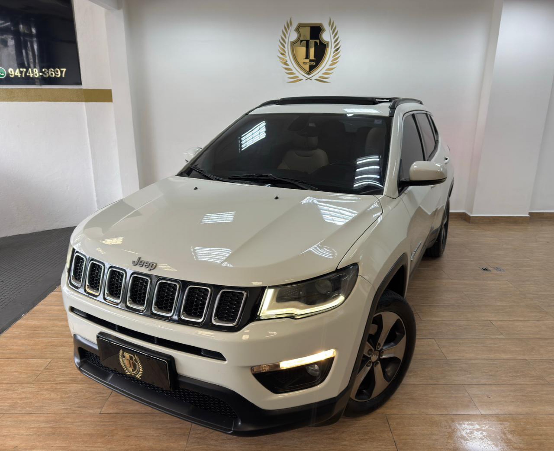 Foto Compass Longitude 2.0 4x2 Flex 16v Aut.