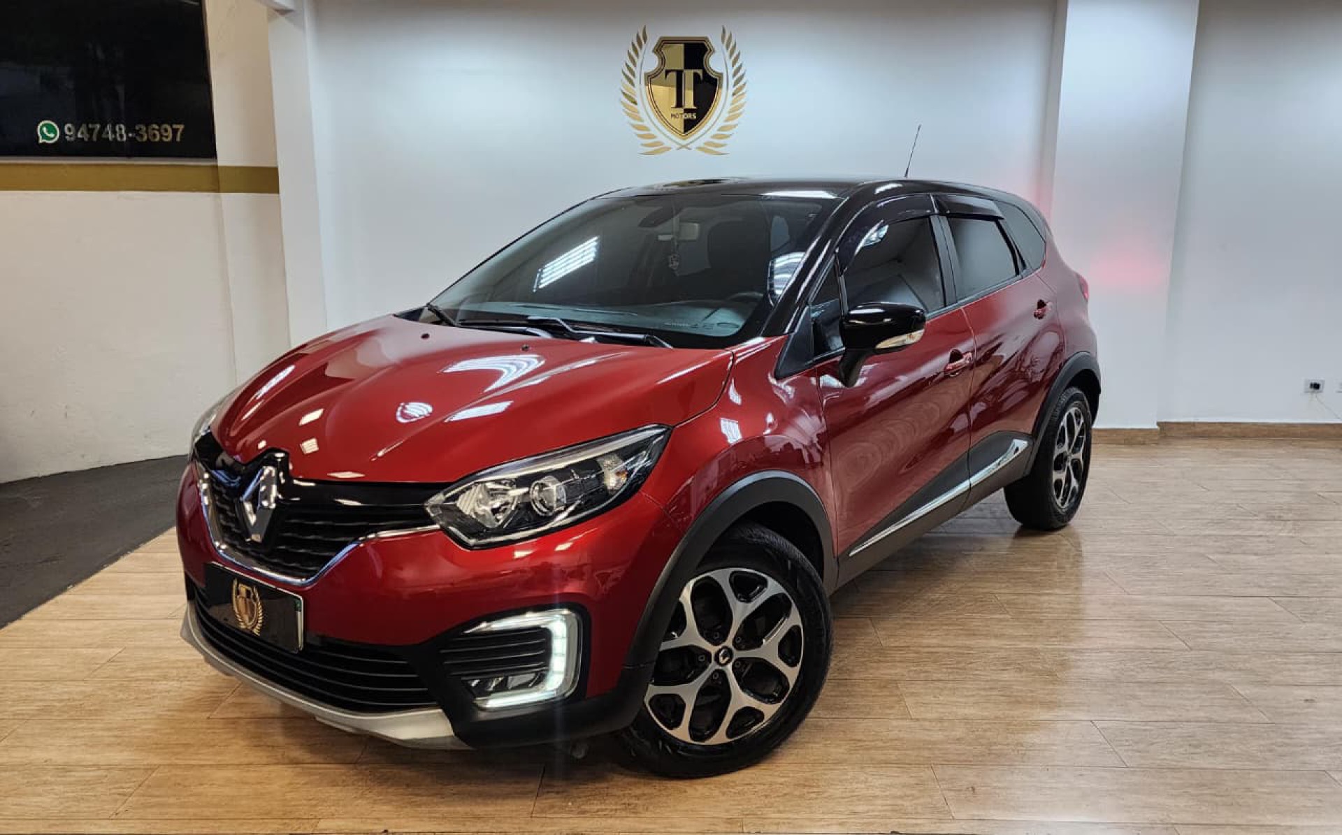 Foto Captur Intense 1.6 16v Flex 5p Aut.
