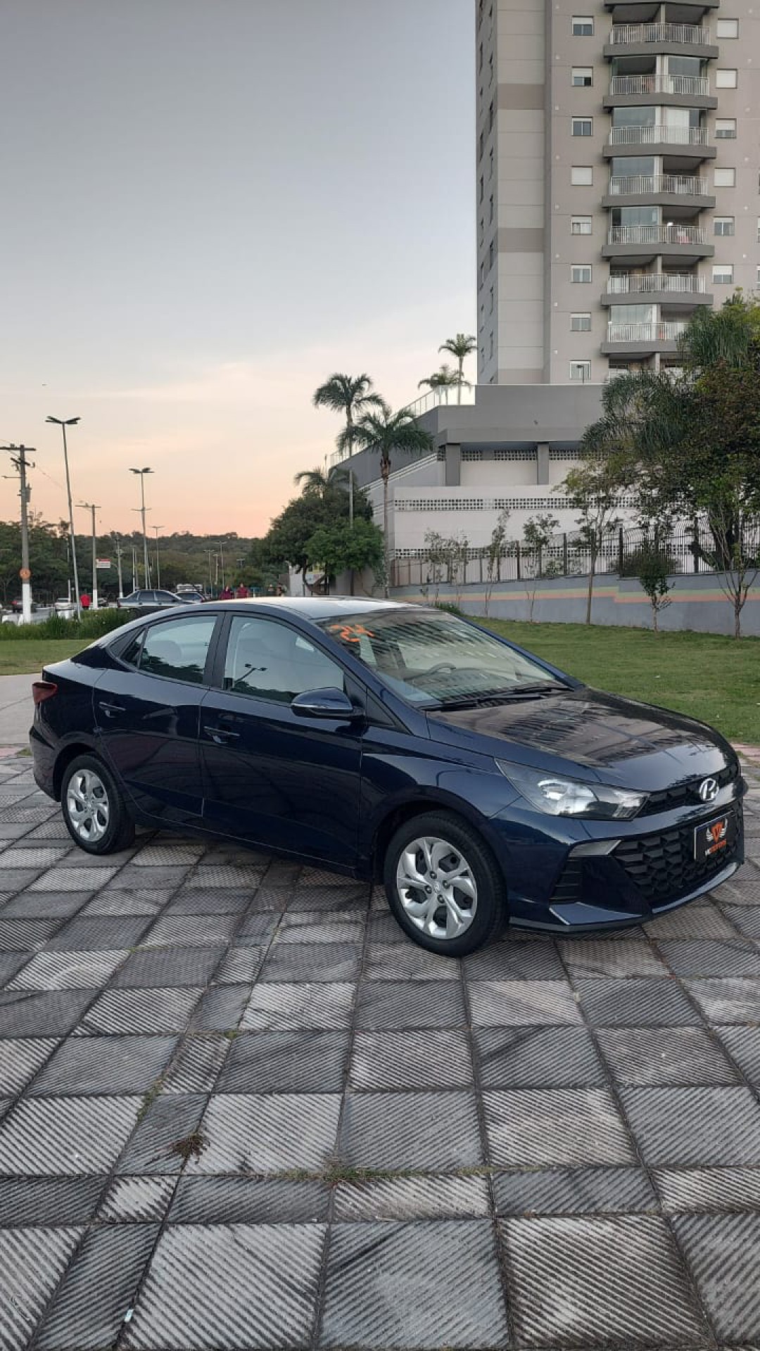 Foto Hb20s Comfort 1.0  Flex 12v Mec.