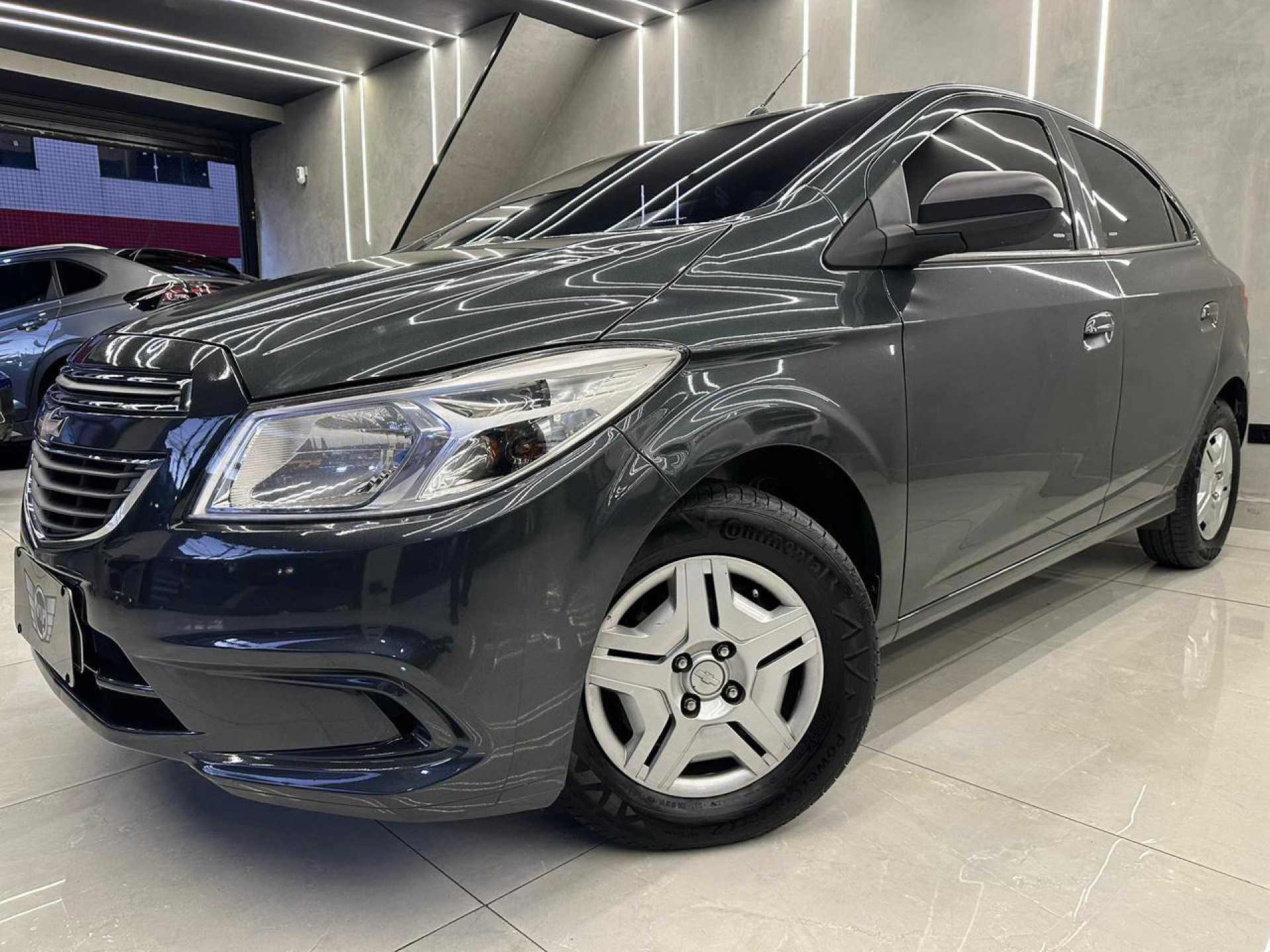 Foto Onix Hatch Lt 1.0 8v Flexpower 5p Mec.