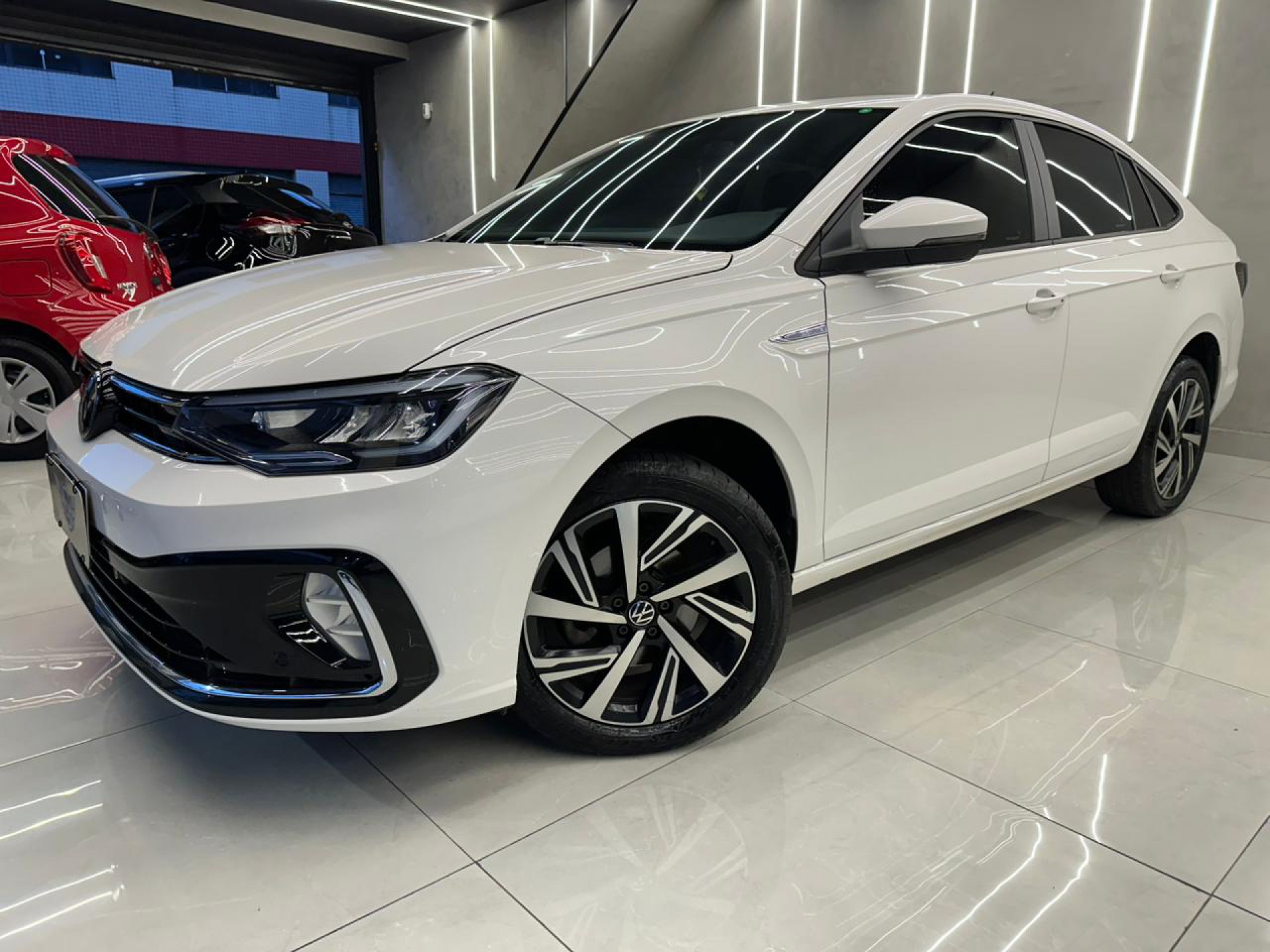 Foto Virtus Highline 200 Tsi 1.0 Flex 12v Aut