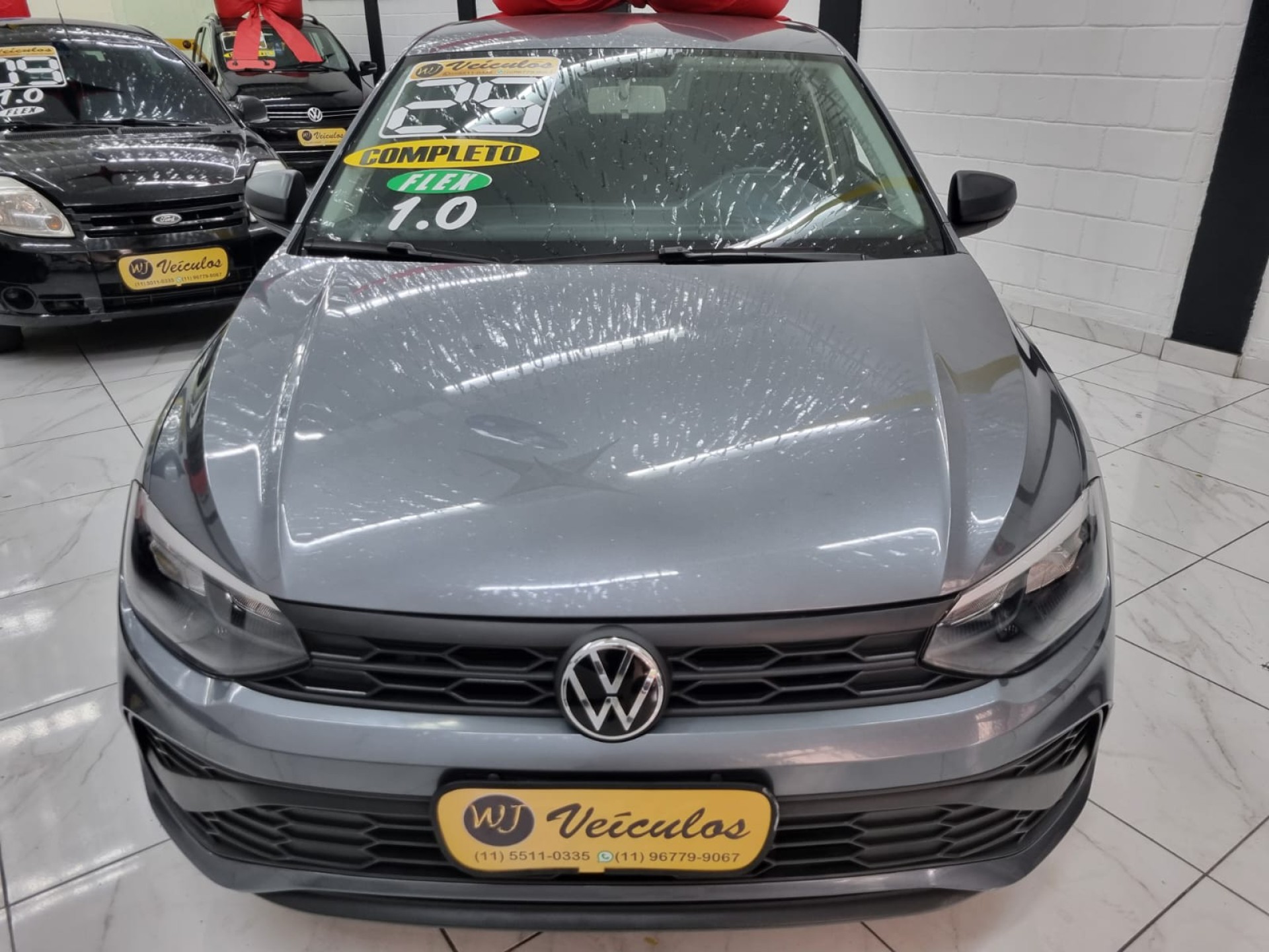 Foto Polo Track 1.0 Flex 12v 5p